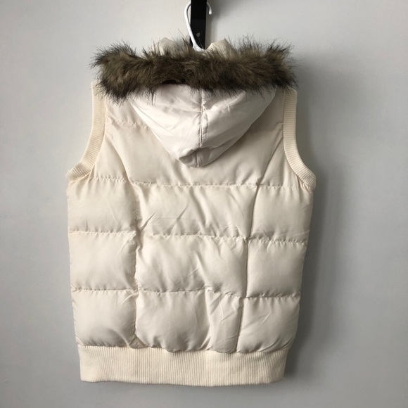 Alfred Sung Pure Cream Vest Fur-lined Vegan S - Picture 2 of 6